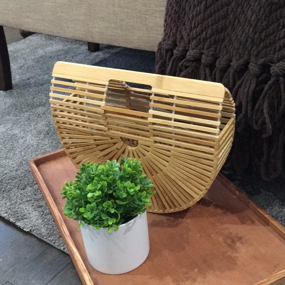 Bamboo Handbag - Picture 6 of 12